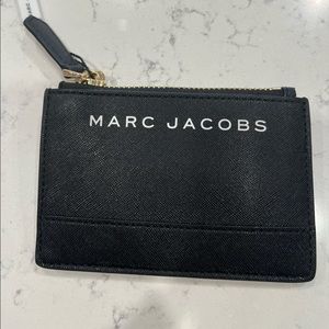 Marc Jacob’s “The Bold Small Top” Zip Wallet in black